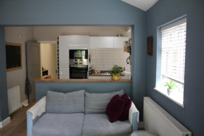 Coastland Retreat